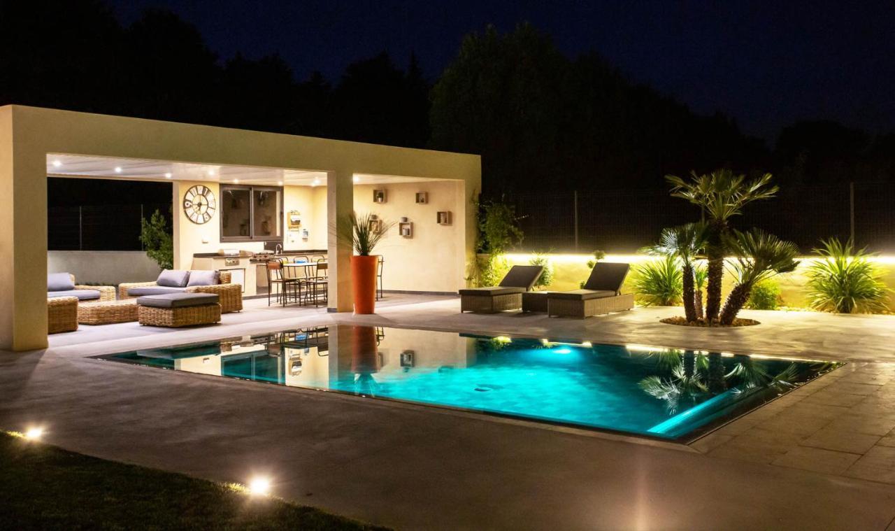 Villa Palma & Spa LʼIsle-sur-la-Sorgue Exteriör bild